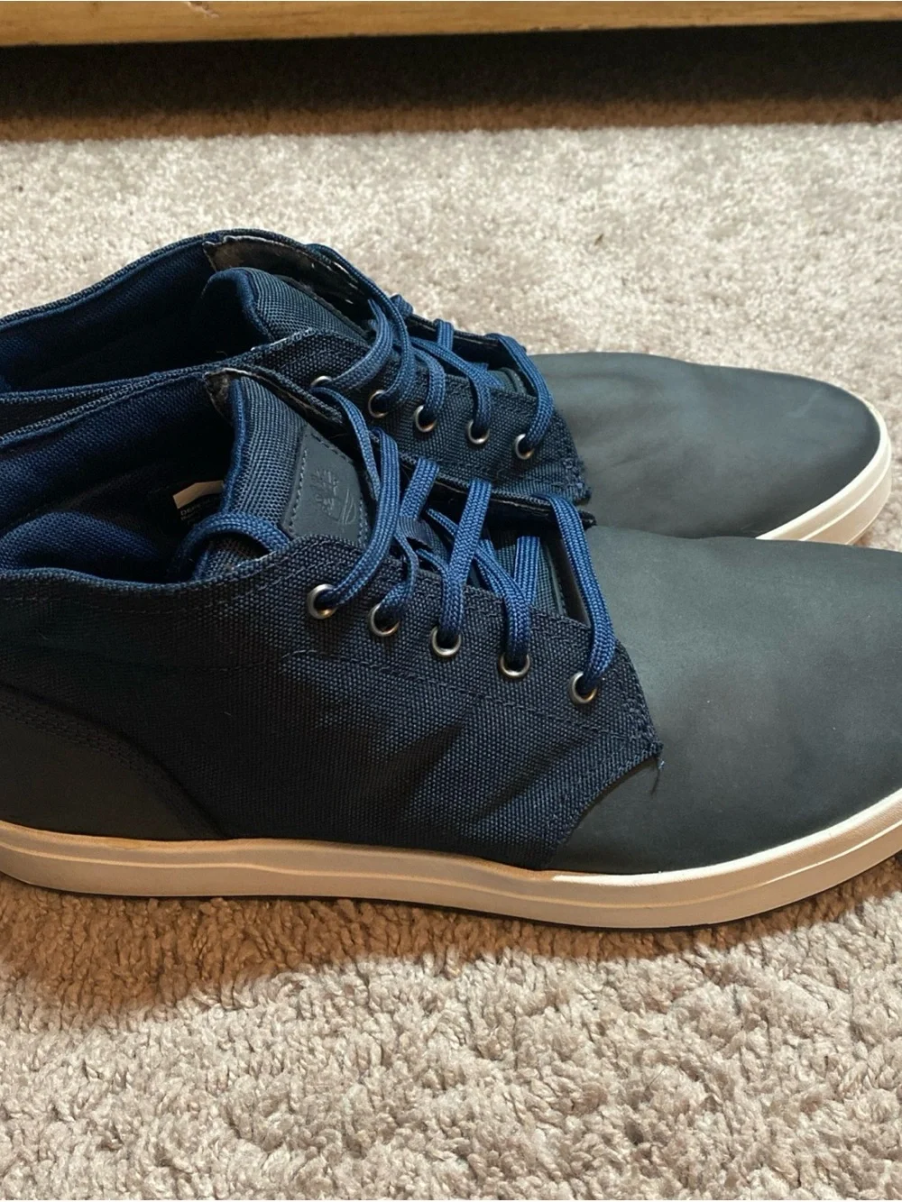 Timberland Navy and Black Men’s Chukka Boots men’s size 13